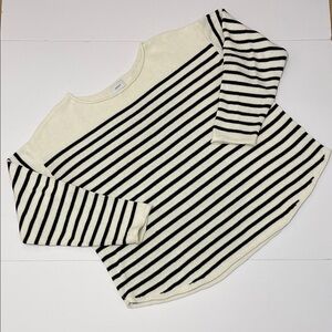 Old Navy coastal Cream and Black Striped Sweater women’s XXL